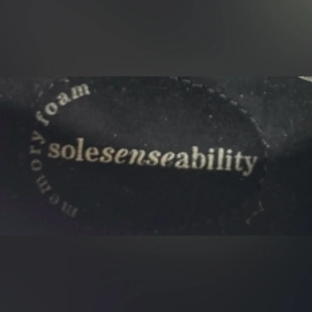 Croft & Barrow Sole (Sense)Ability Women’s 7.5 Black Buckle Ankle Heeled Boots - Picture 5 of 6